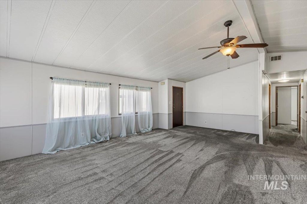 9390 Ustick Rd 31, Boise, ID 83704 photo 12