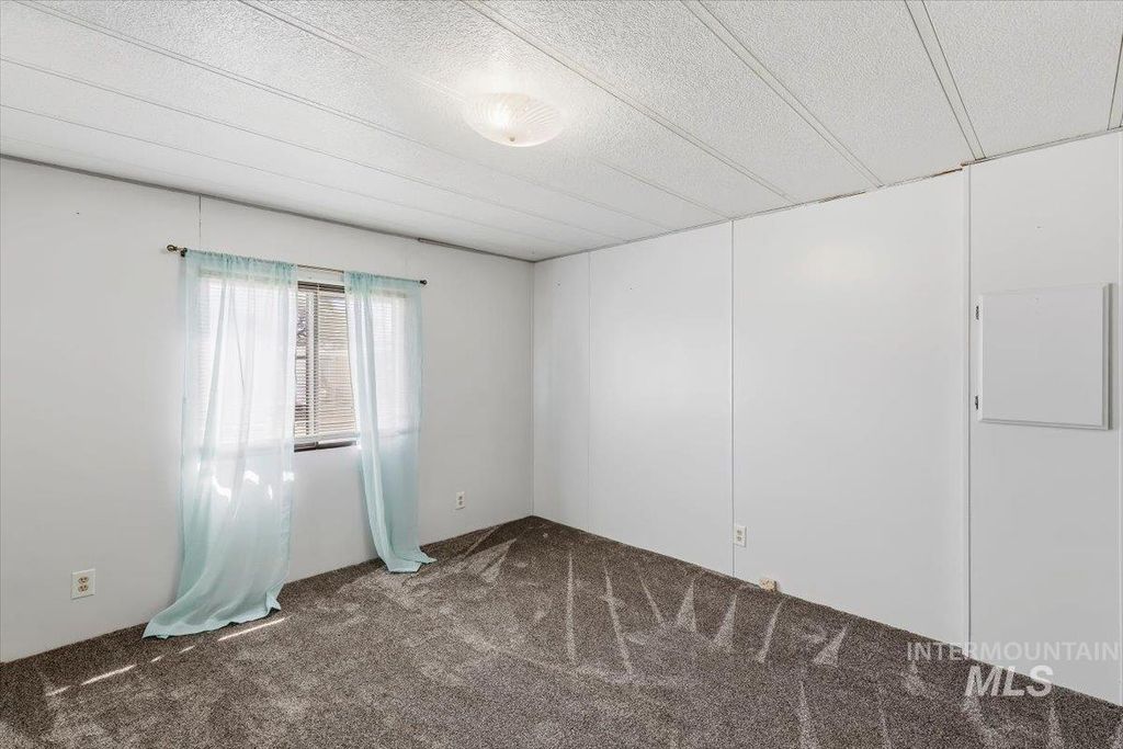 9390 Ustick Rd 31, Boise, ID 83704 photo 18