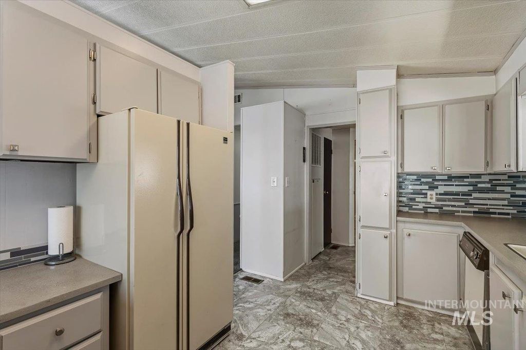 9390 Ustick Rd 31, Boise, ID 83704 photo 6