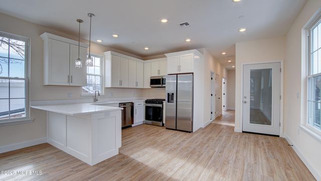 77 Shore Boulevard, Keansburg, NJ 07734