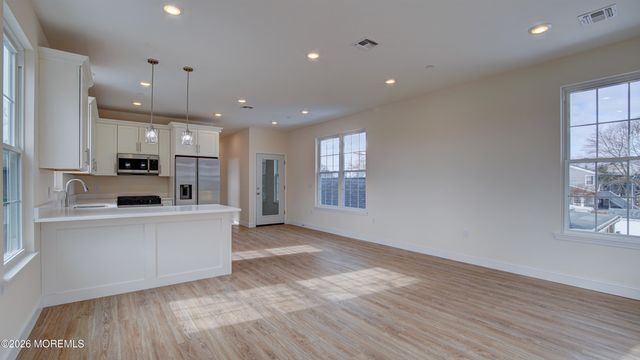 77 Shore Boulevard, Keansburg, NJ 07734