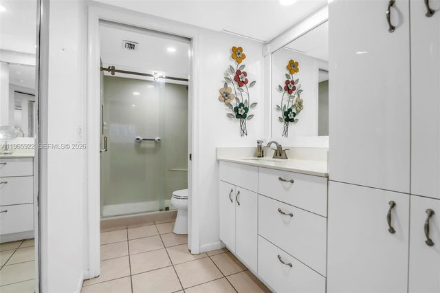 12800 SW 7th Ct 311G, Pembroke Pines, FL 33027