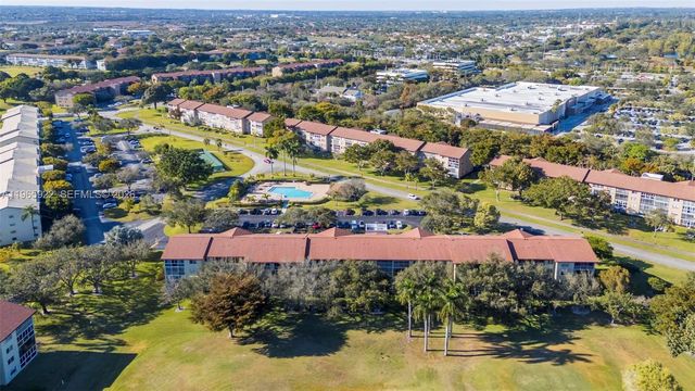 12800 SW 7th Ct 311G, Pembroke Pines, FL 33027