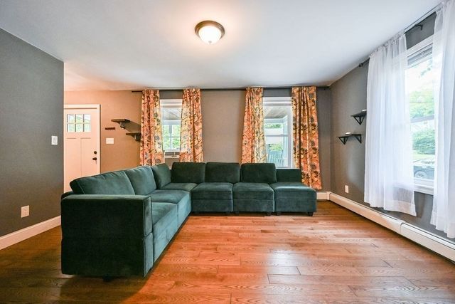 21 Brunner Street, Plainville, MA 02762