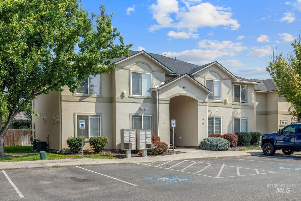1805 E Overland Rd. Building 40, Meridian, ID 83642 photo 2