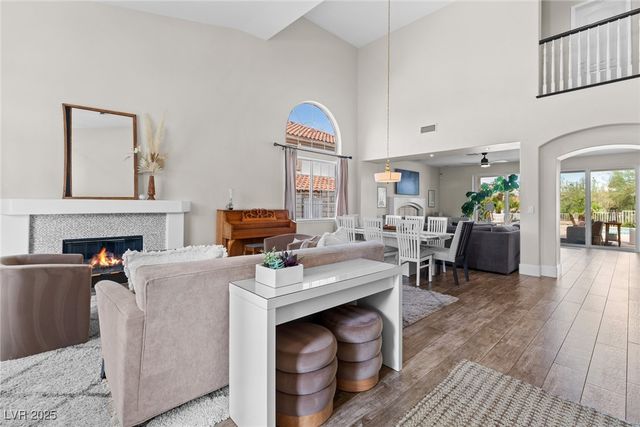 174 Wentworth Drive, Henderson, NV 89074