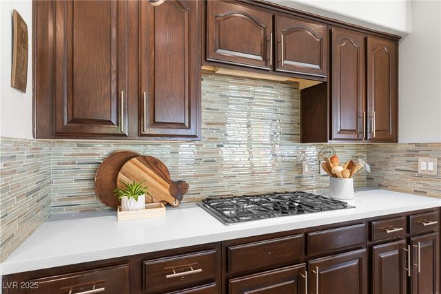 174 Wentworth Drive, Henderson, NV 89074