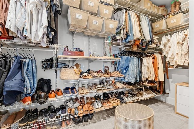 174 Wentworth Drive, Henderson, NV 89074