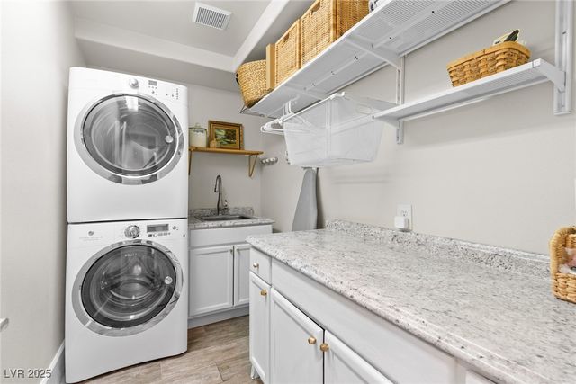 174 Wentworth Drive, Henderson, NV 89074