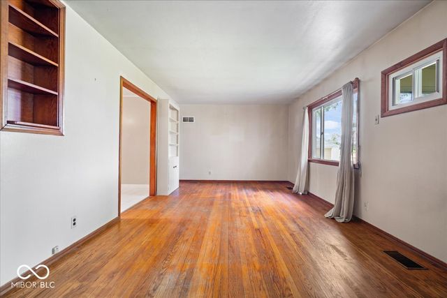 17533 N Gray Road, Noblesville, IN 46062
