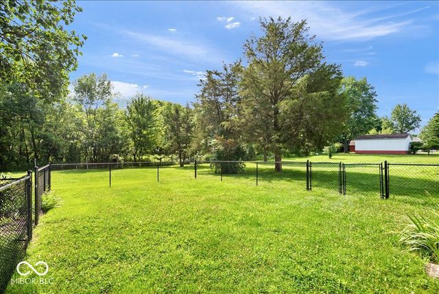 17533 N Gray Road, Noblesville, IN 46062