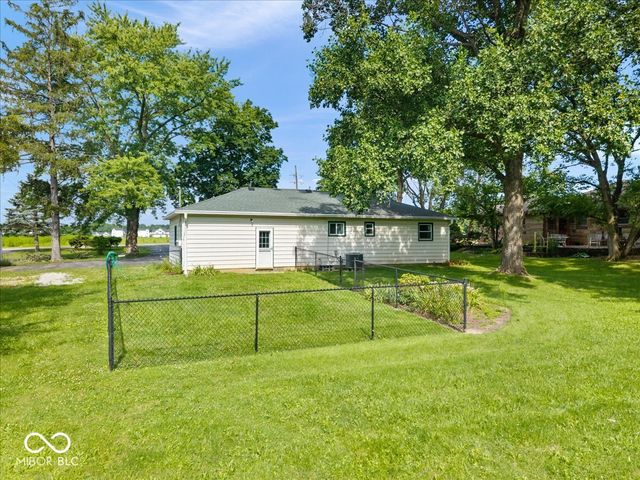 17533 N Gray Road, Noblesville, IN 46062
