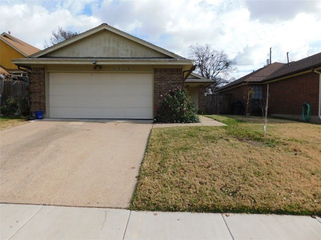 4220 Amy Drive, Mesquite, TX 75150