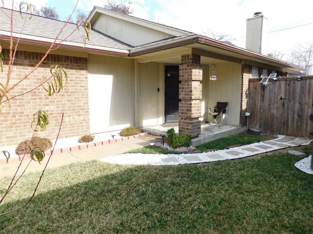 4220 Amy Drive, Mesquite, TX 75150