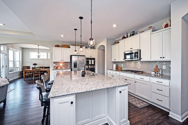 2735 Buckridge Drive, Miami Twp, OH 45233