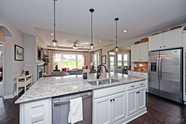 2735 Buckridge Drive, Miami Twp, OH 45233