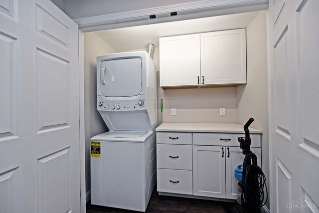 2735 Buckridge Drive, Miami Twp, OH 45233