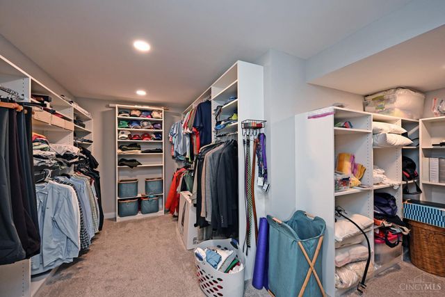 2735 Buckridge Drive, Miami Twp, OH 45233