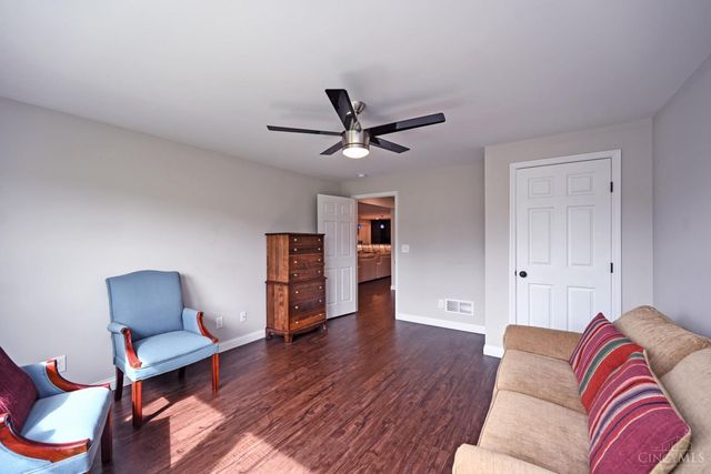 2735 Buckridge Drive, Miami Twp, OH 45233