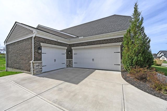 2735 Buckridge Drive, Miami Twp, OH 45233