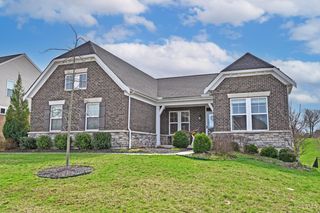 2735 Buckridge Drive, Miami Twp, OH 45233