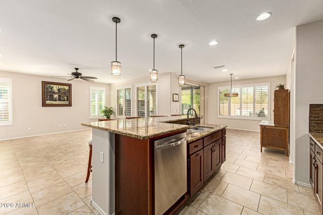 4376 N HUMMINGBIRD Drive, Florence, AZ 85132