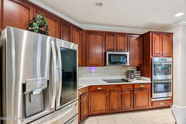 1831 CROSS GREEN Way, Fleming Island, FL 32003