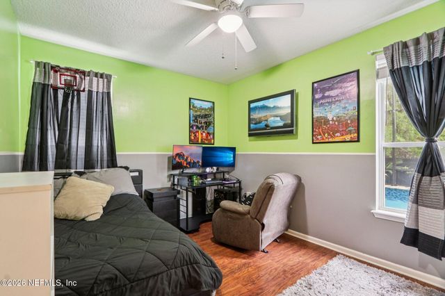 1831 CROSS GREEN Way, Fleming Island, FL 32003