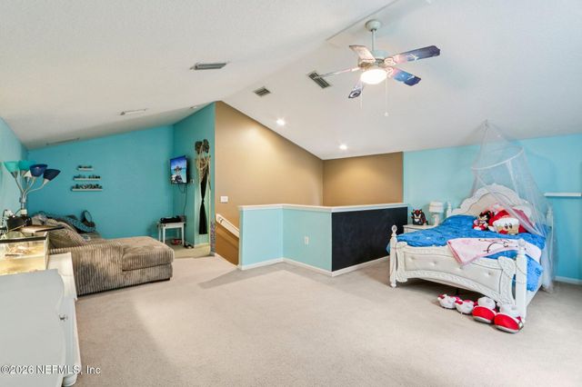 1831 CROSS GREEN Way, Fleming Island, FL 32003