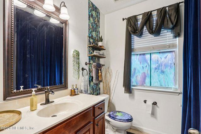 1831 CROSS GREEN Way, Fleming Island, FL 32003