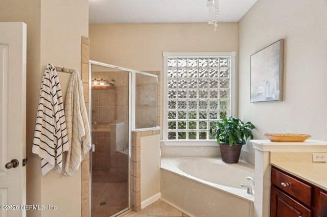 1831 CROSS GREEN Way, Fleming Island, FL 32003