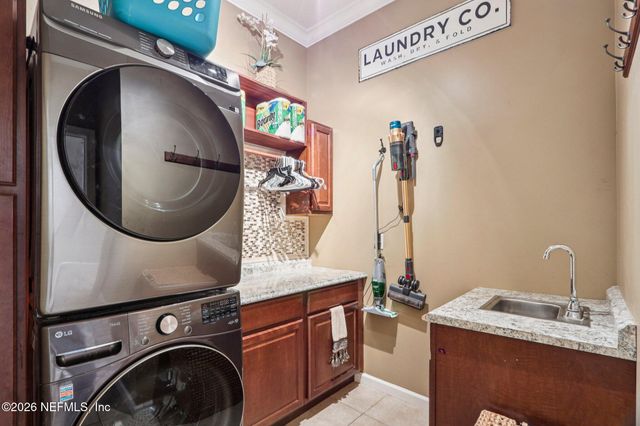 1831 CROSS GREEN Way, Fleming Island, FL 32003