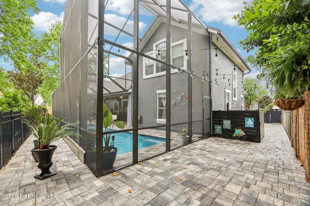 1831 CROSS GREEN Way, Fleming Island, FL 32003