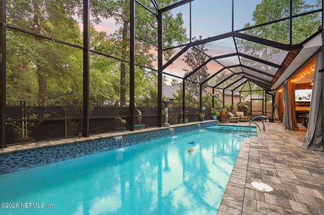 1831 CROSS GREEN Way, Fleming Island, FL 32003