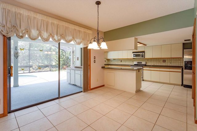 278 CASTLEFORD COURT, Longwood, FL 32779