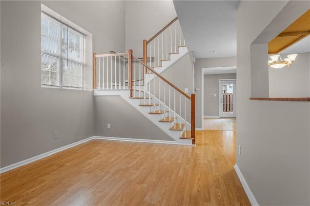 4931 Kemps Lake Drive, Virginia Beach, VA 23462