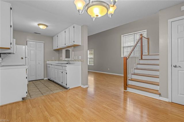 4931 Kemps Lake Drive, Virginia Beach, VA 23462