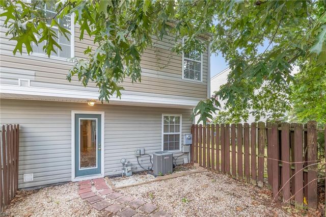 4931 Kemps Lake Drive, Virginia Beach, VA 23462