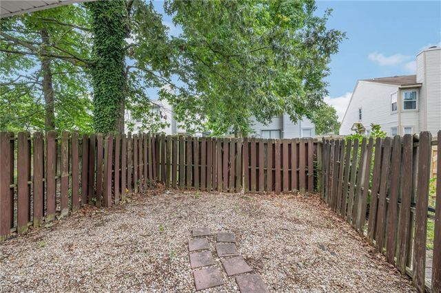 4931 Kemps Lake Drive, Virginia Beach, VA 23462