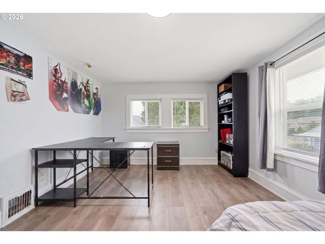 707 Se UNION St, Camas, WA 98607