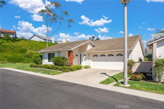 28425 Barbosa, Mission Viejo, CA 92692