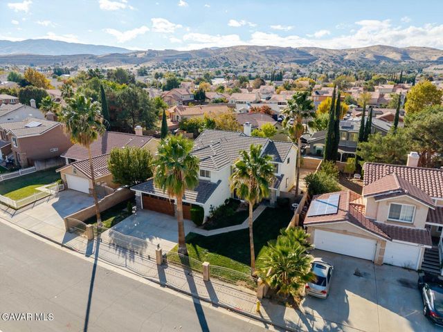 40055 Denham Drive, Palmdale, CA 93551