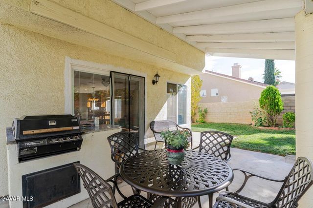 40055 Denham Drive, Palmdale, CA 93551