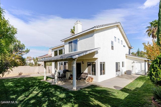 40055 Denham Drive, Palmdale, CA 93551