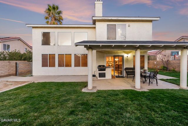 40055 Denham Drive, Palmdale, CA 93551