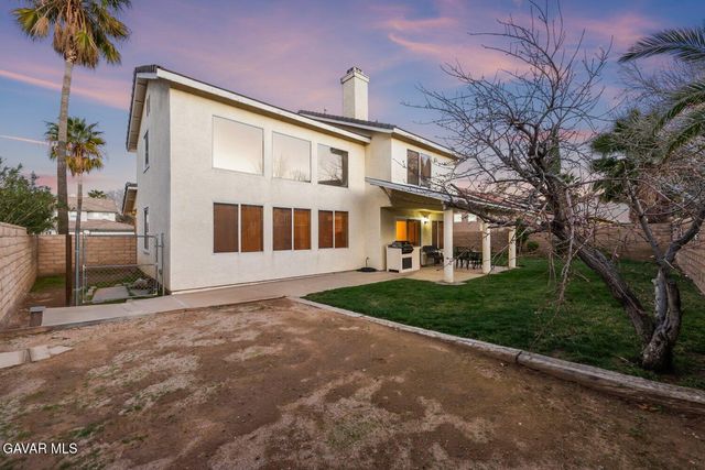 40055 Denham Drive, Palmdale, CA 93551