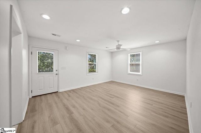 125 Westover Drive, Spartanburg, SC 29306