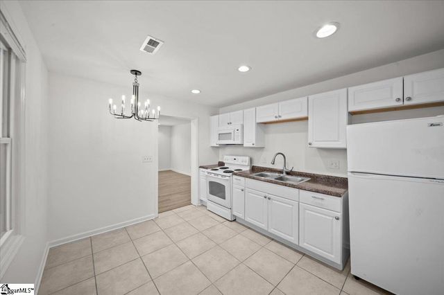 125 Westover Drive, Spartanburg, SC 29306