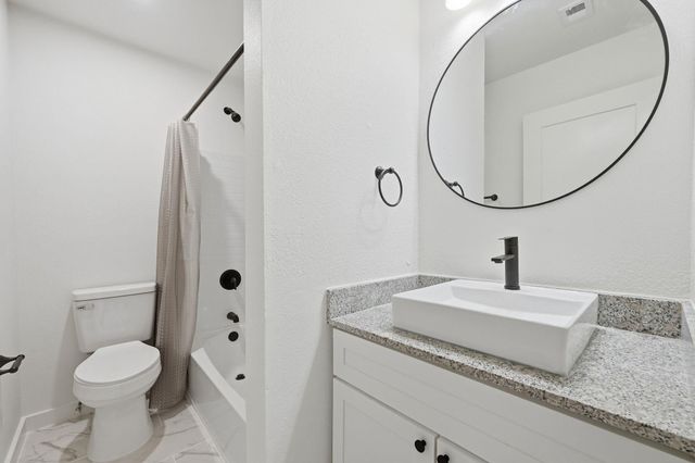 4908 West Gate BLVD 102, Austin, TX 78745