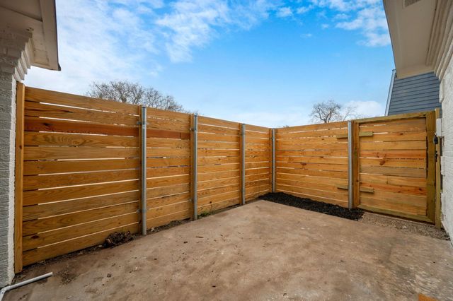 4908 West Gate BLVD 102, Austin, TX 78745